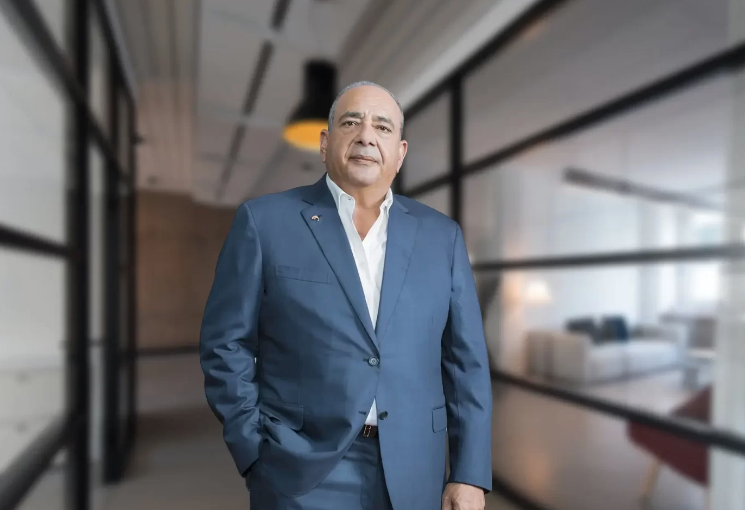 Camilo Atala: un líder ejecutivo con una ética profesional excepcional en Centroamérica según la Revista Summa Digital