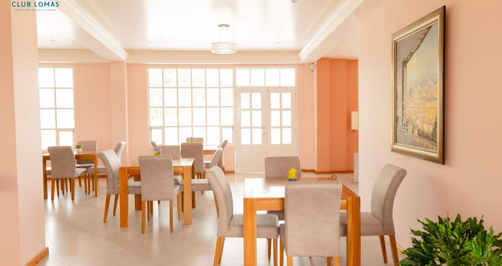 Residencias para jubilados en Ecuador: opciones de salud y cuidado para residentes de  México