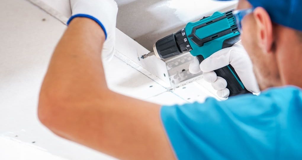 ¿Dónde comprar emparrillados para cielo raso de calidad en Panamá?